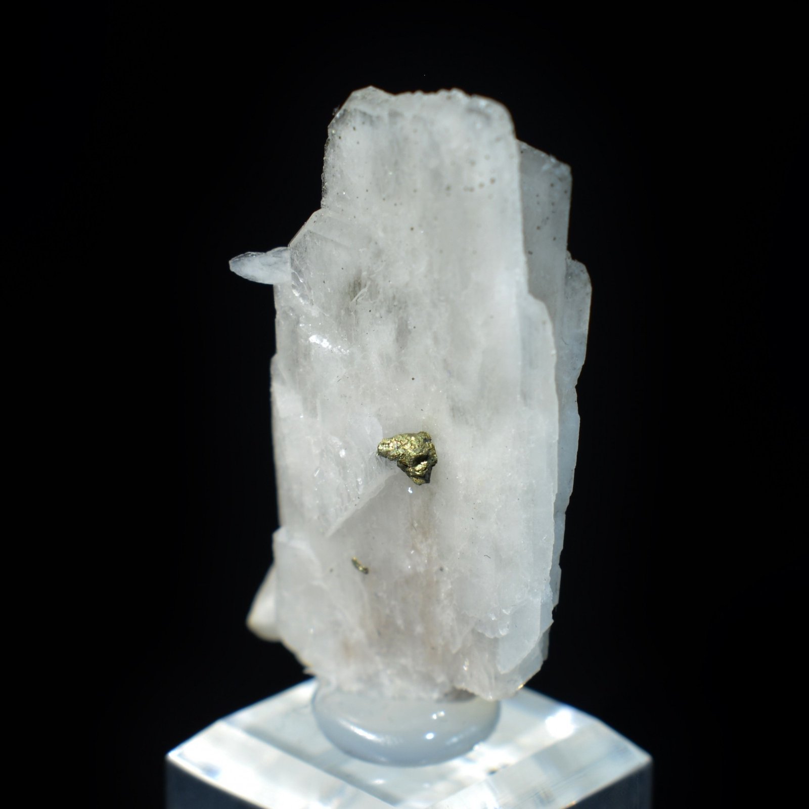 Barytine et chalcopyrite - Saint-Peray, Ardèche, France