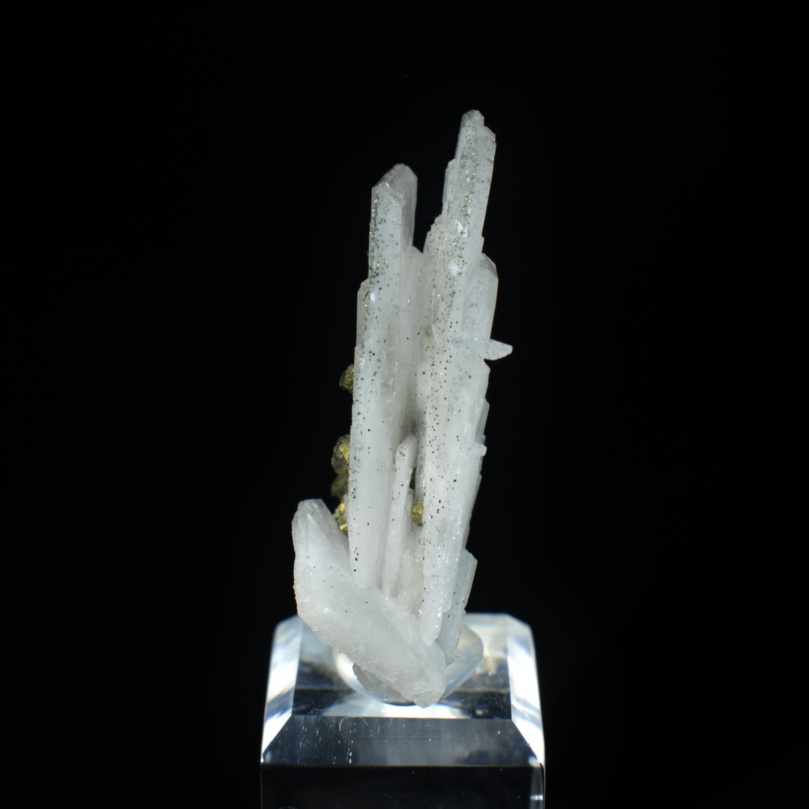 Barytine et chalcopyrite - Saint-Peray, Ardèche, France