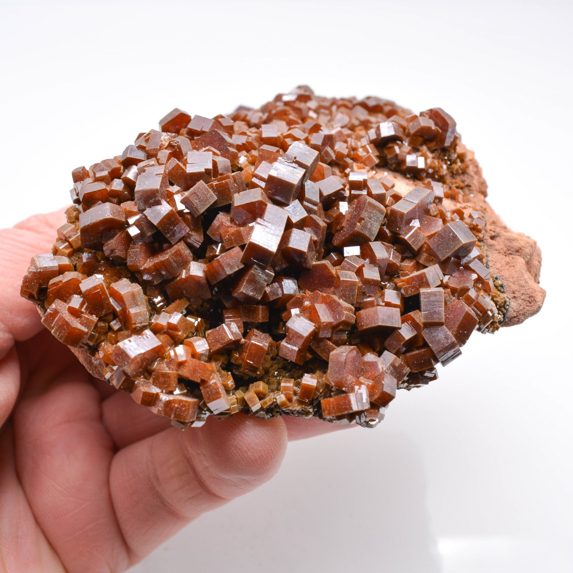 Vanadinite - District de Mibladen, Province de Midelt, Maroc.