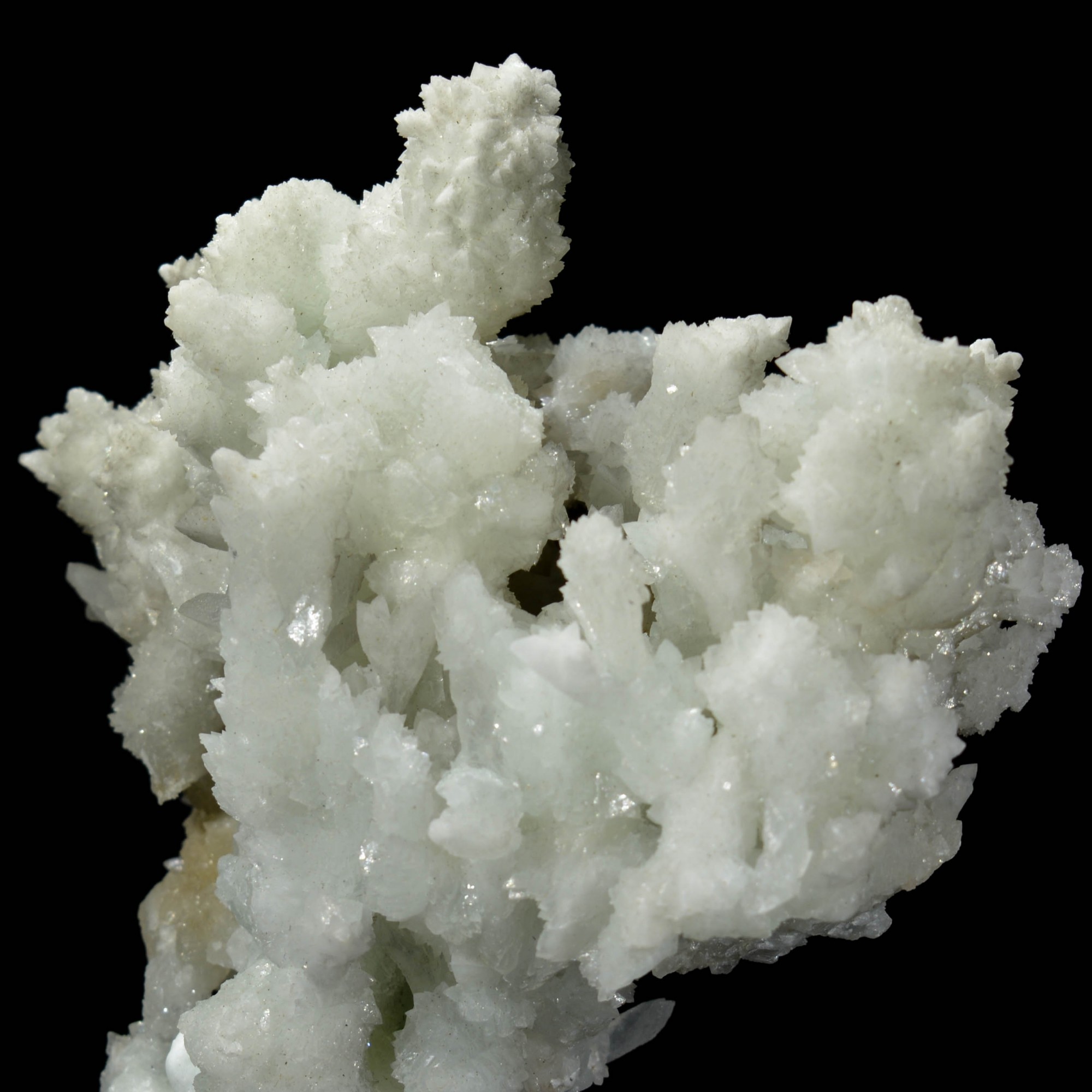 Aragonite, District minier de Laurion (Lavrion), Grèce.