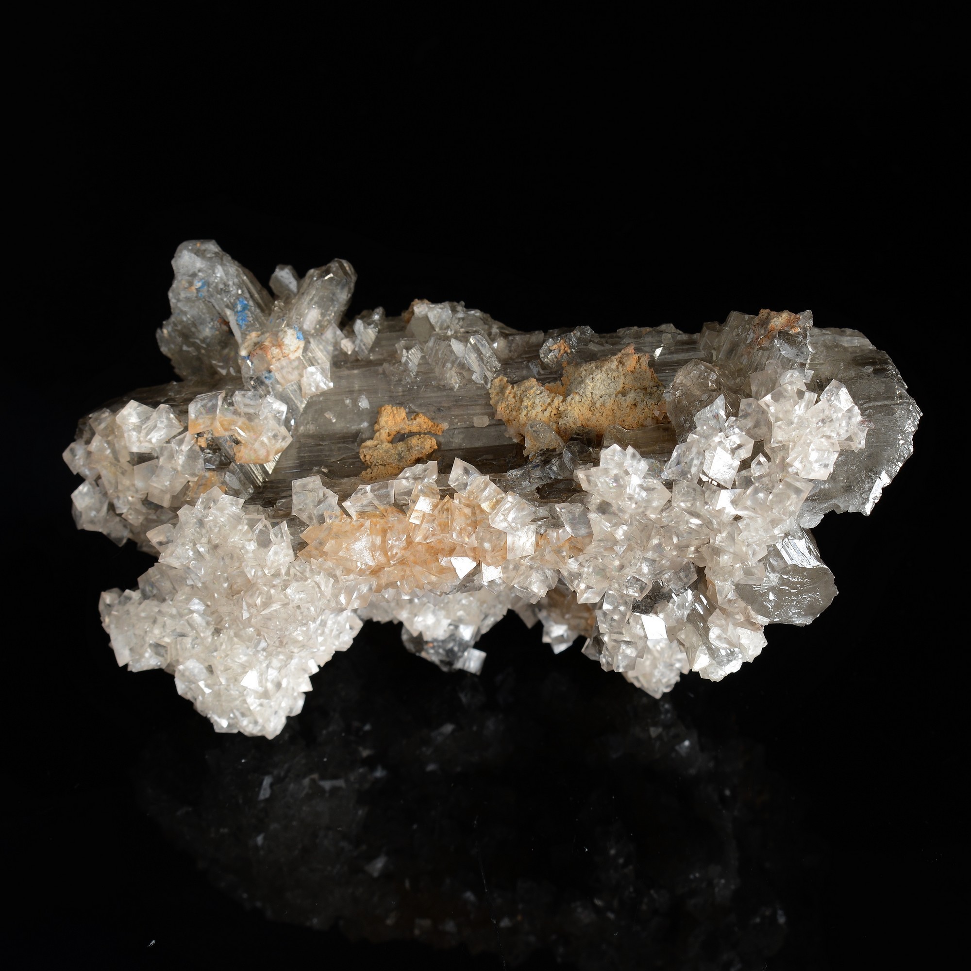 Smithsonite on cerussite - Tsumeb, Namibia