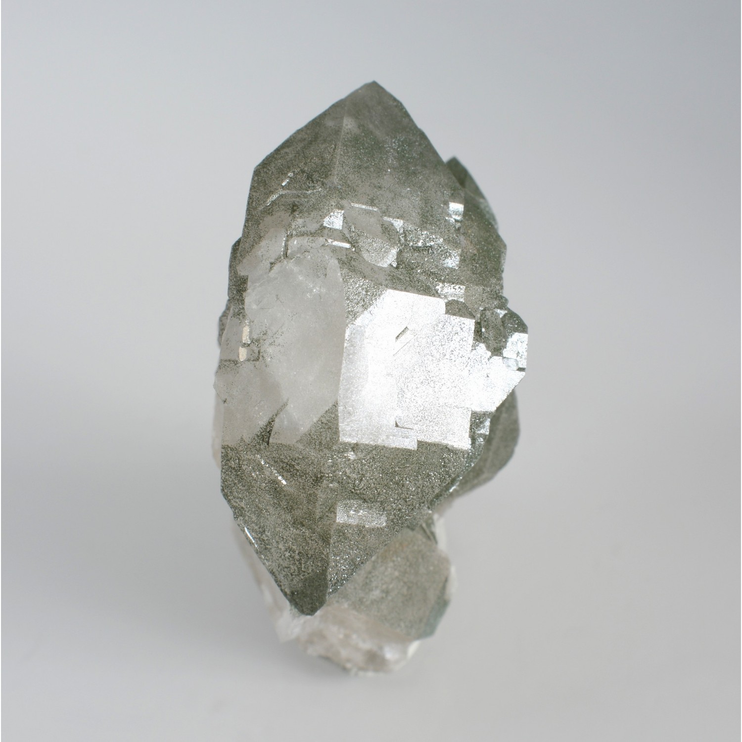 Quartz and chlorite - Talèfre basin, Mont-Blanc massif, Haute-Savoie, France