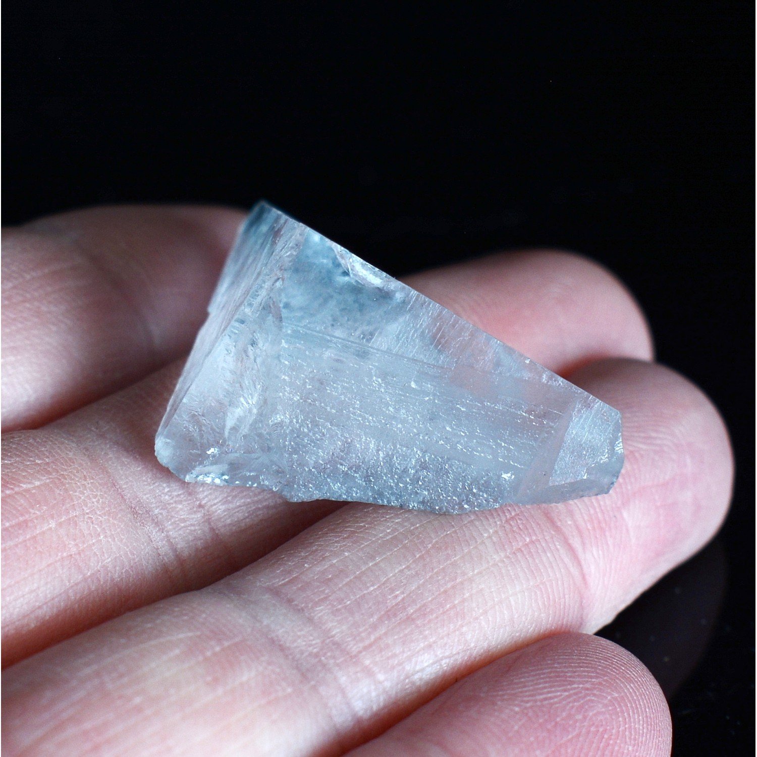 Fluorite - Font d'Arques, Lieuran-Cabrières,Hérault, France