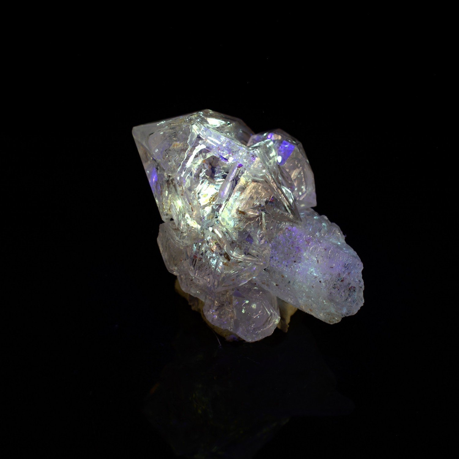 Firefly quartz with petroleum inclusions - Madirobe, Besalampy district, Melaky region, Madagascar