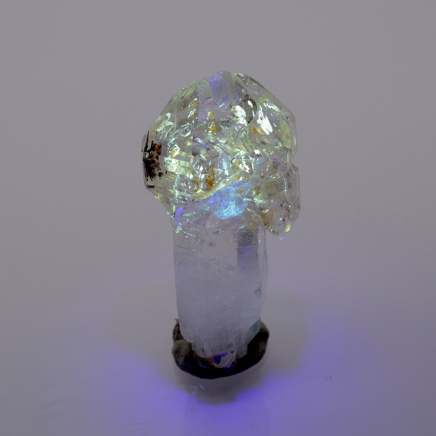 Firefly quartz with petroleum inclusions - Madirobe, Besalampy district, Melaky region, Madagascar