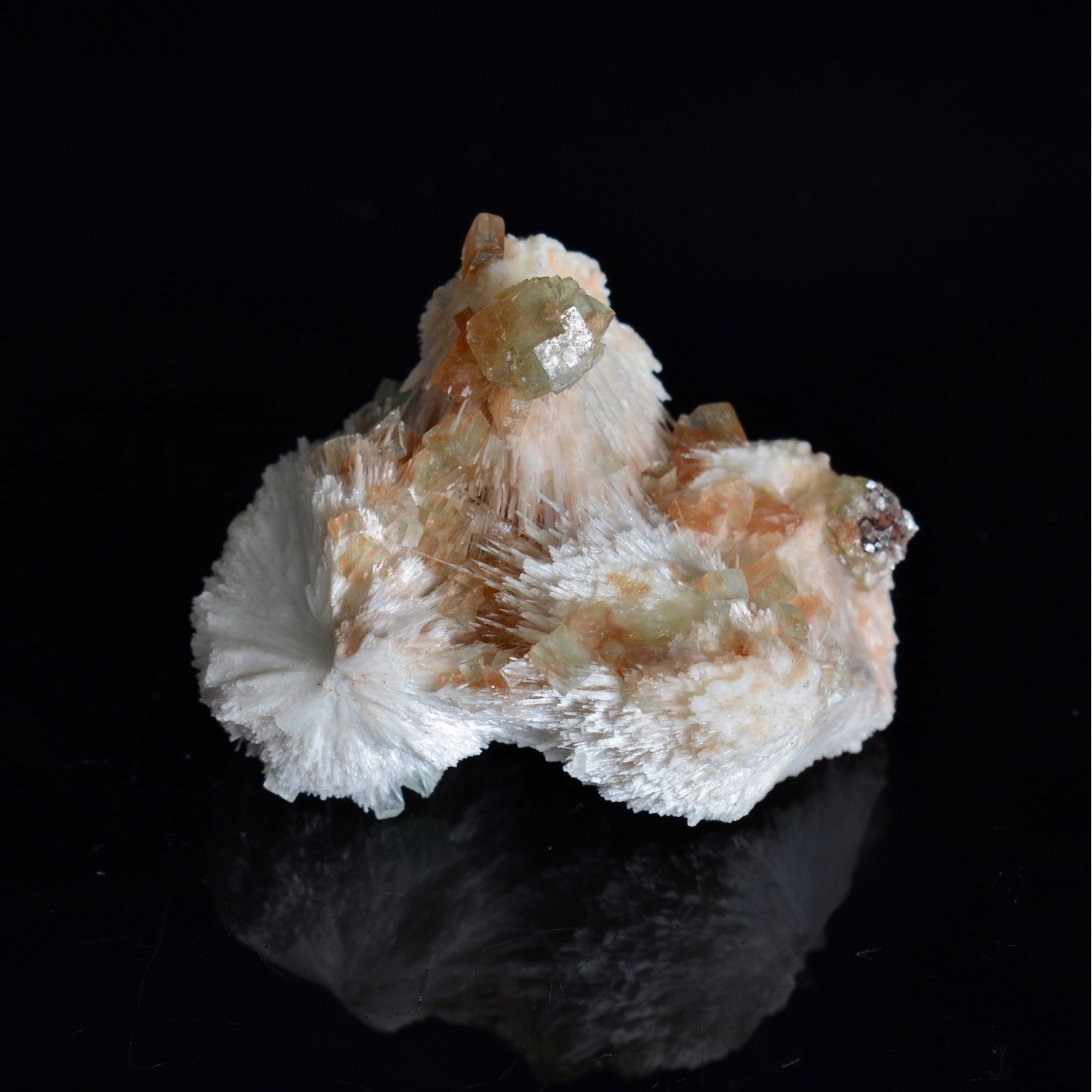 Apophyllite on mordenite - Nashik district, Maharashtra, India