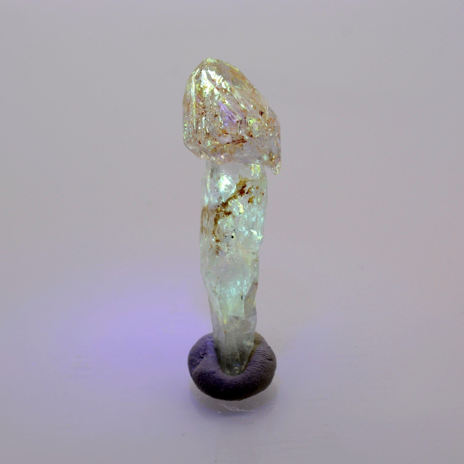 Firefly quartz with petroleum inclusions - Madirobe, Besalampy district, Melaky region, Madagascar