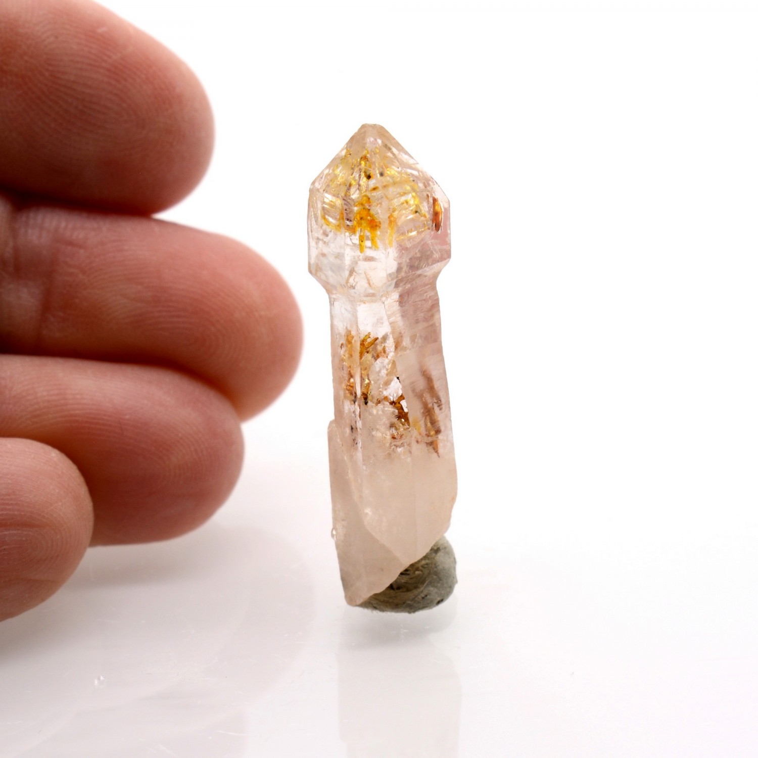 Firefly quartz with petroleum inclusions - Madirobe, Besalampy district, Melaky region, Madagascar