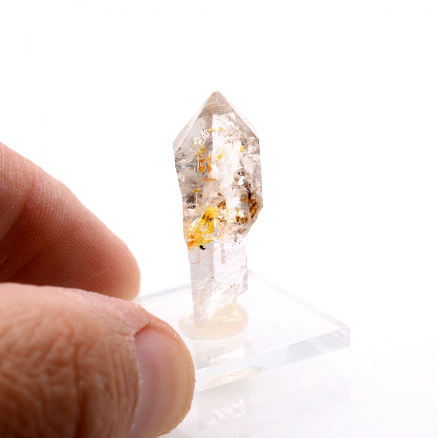 Firefly quartz with petroleum inclusions - Madirobe, Besalampy district, Melaky region, Madagascar