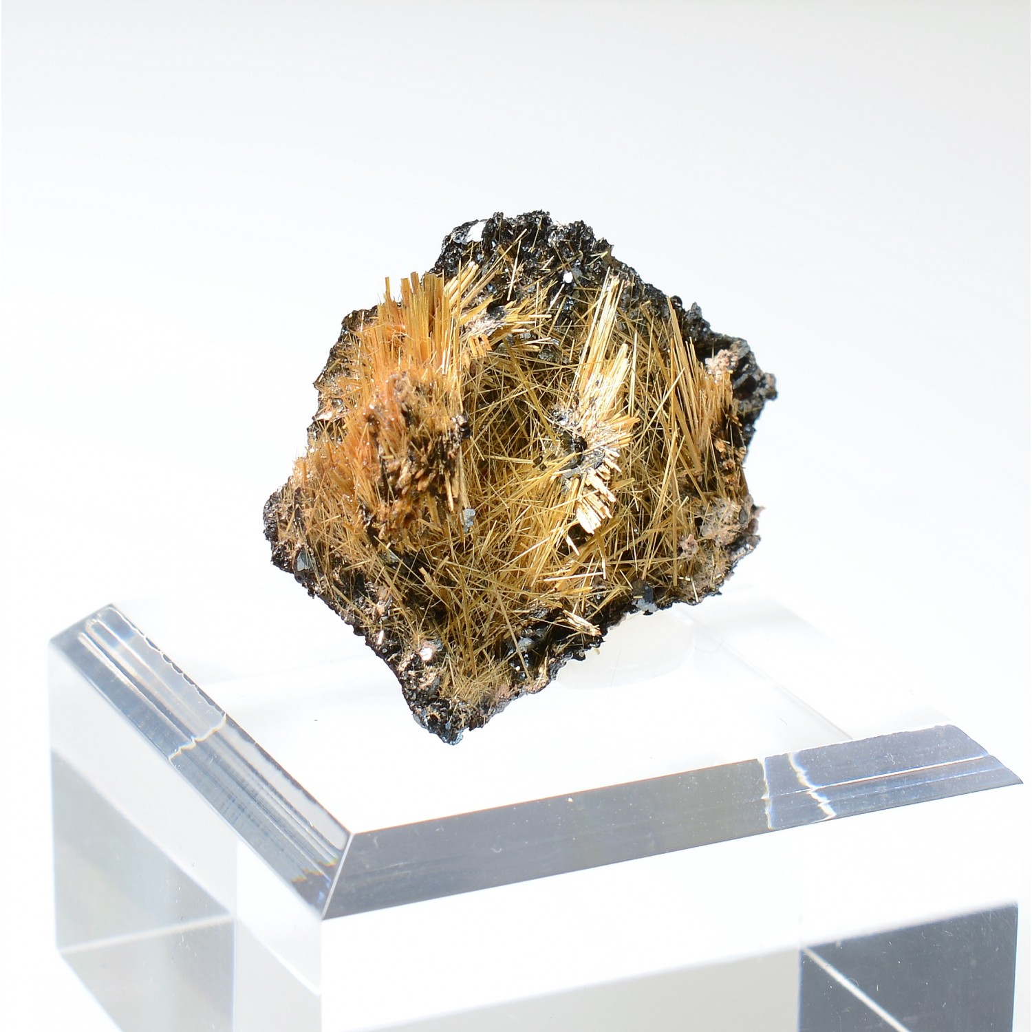 Rutile et hématite - Novo Horizonte, Bahia, Brésil