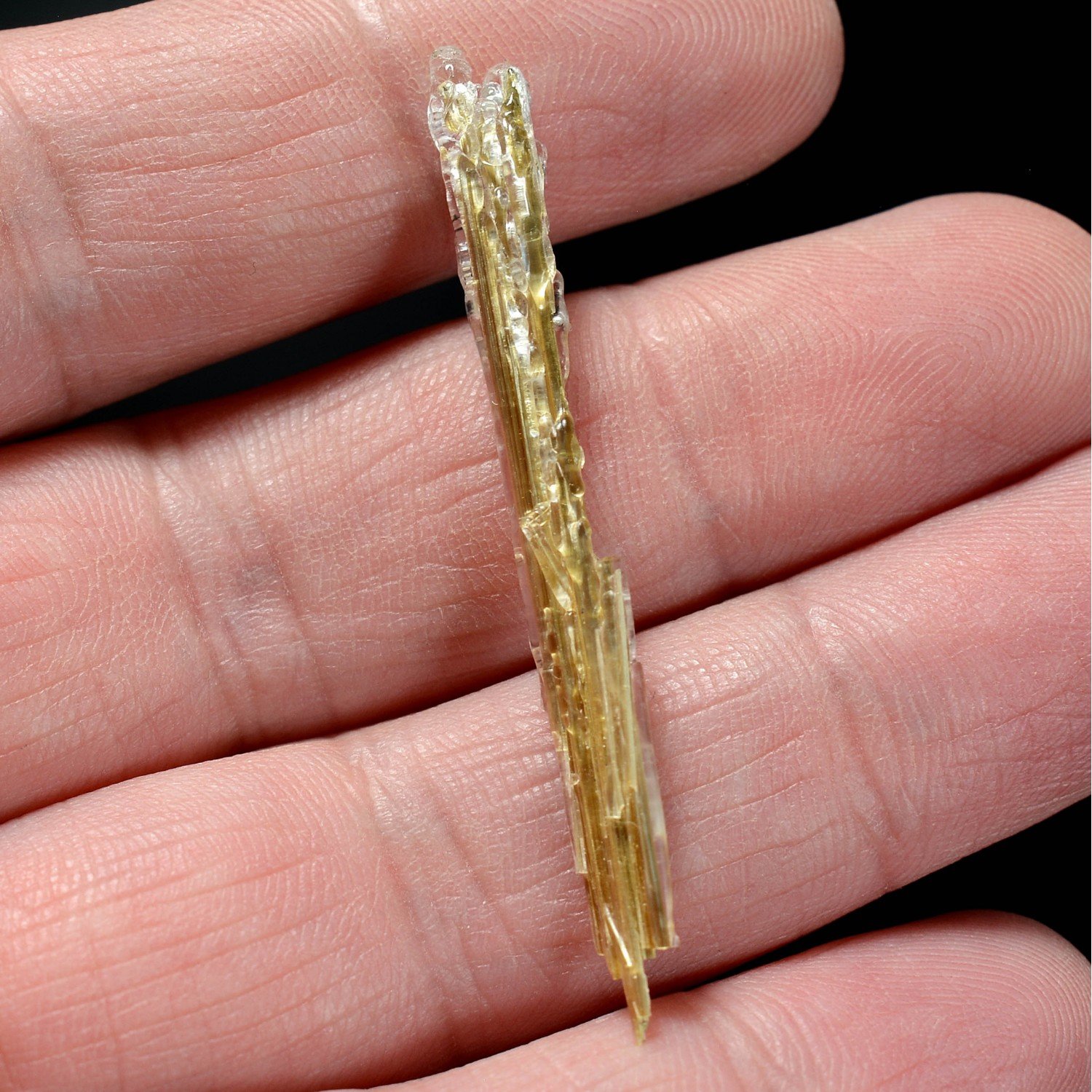 Opale hyalite sur rutile - Novo Horizonte, Bahia, Brésil Opale hyalite sur rutile - Novo Horizonte, Bahia, Brésil