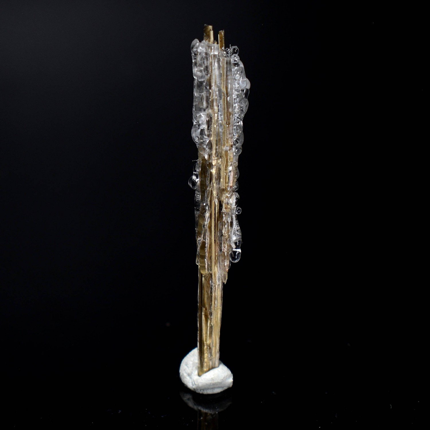 Hyalite opal on rutile - Novo Horizonte, Bahia, Brazil