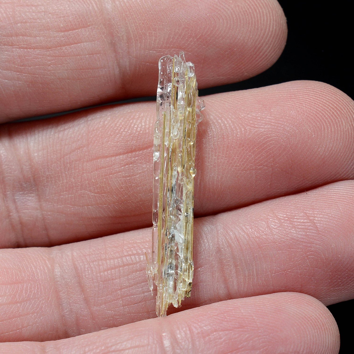 Hyalite opal on rutile - Novo Horizonte, Bahia, Brazil