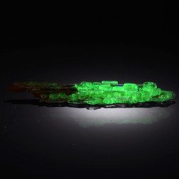 Hyalite opal on rutile - Novo Horizonte, Bahia, Brazil