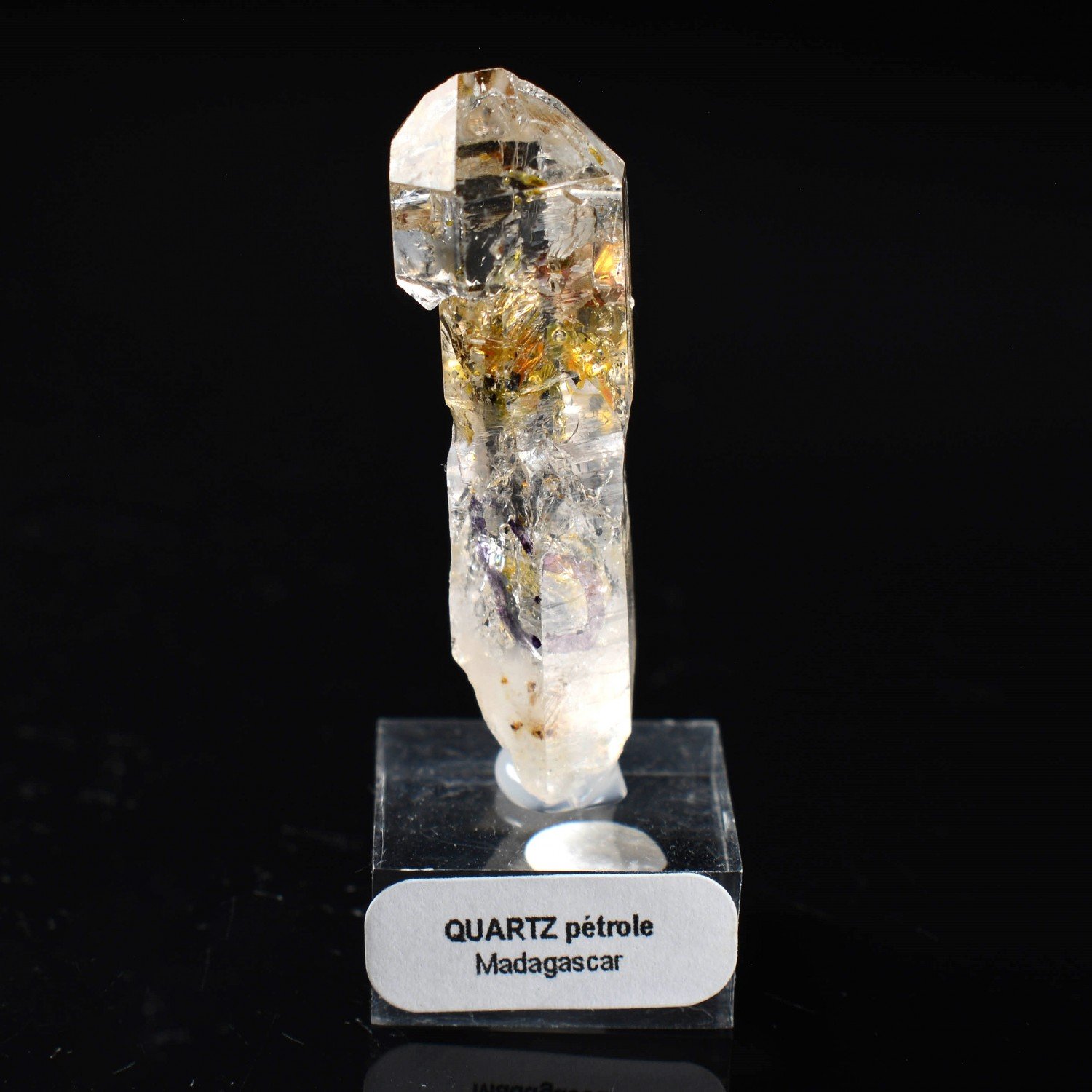 Quartz luciole à inclusions de pétrole - Madirobe, district de Besalampy, Région de Melaky, Madagascar