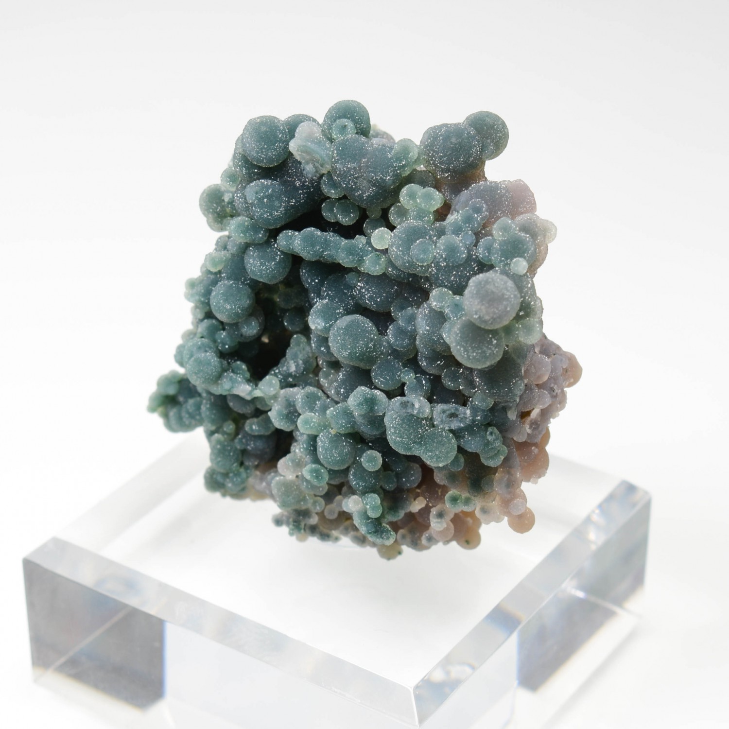 Grape agate - Mamuju, Sulawesi, Indonesia