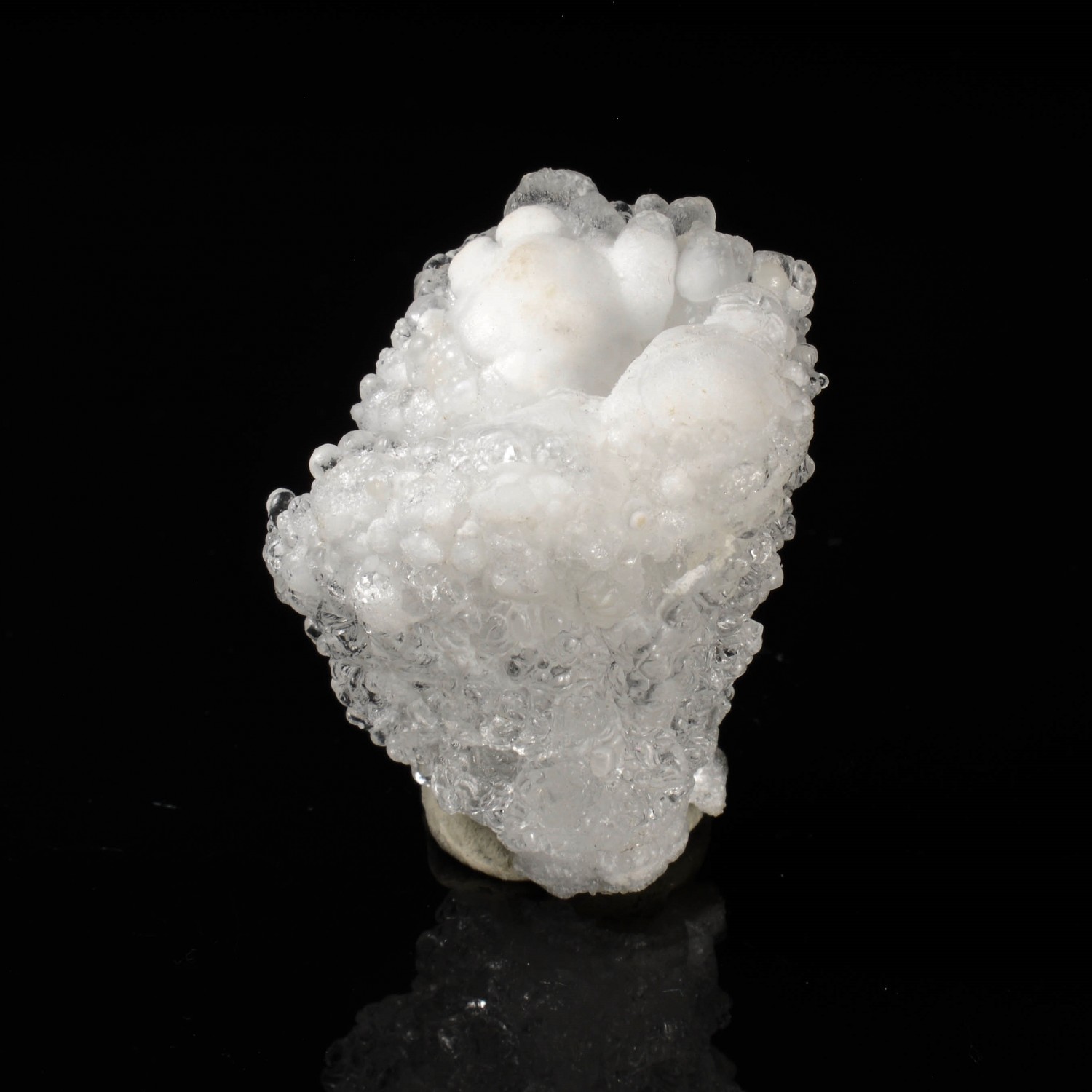 Opale hyalite et aragonite - Colline Kopasz, Tarcal, Tokaj, Hongrie