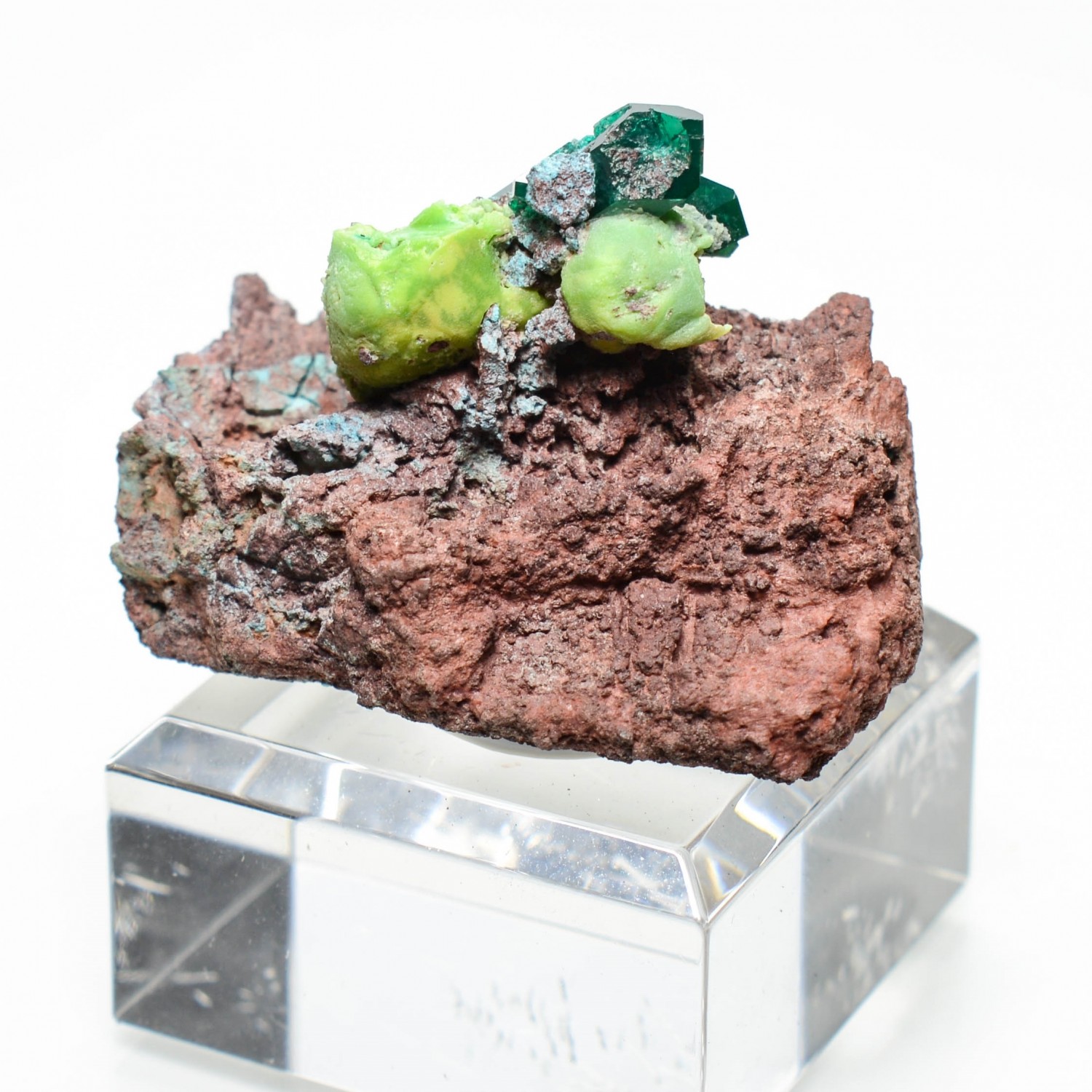 Dioptase et phosphohedyphane - Mindouli, Congo