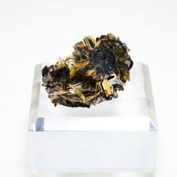 Rutile and hematite - Novo Horizonte, Bahia, Brazil