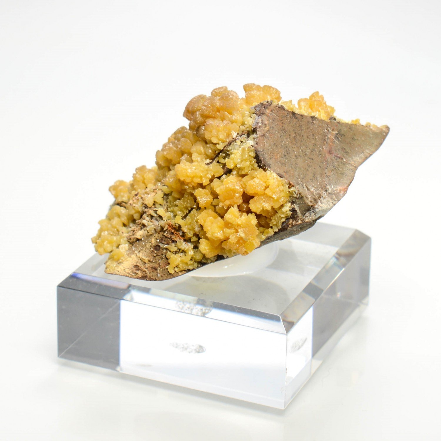 Mimétite - Mine El Potosi, Santa Eulalia, Mexique Mimétite - Mine El Potosi, Santa Eulalia, Mexique