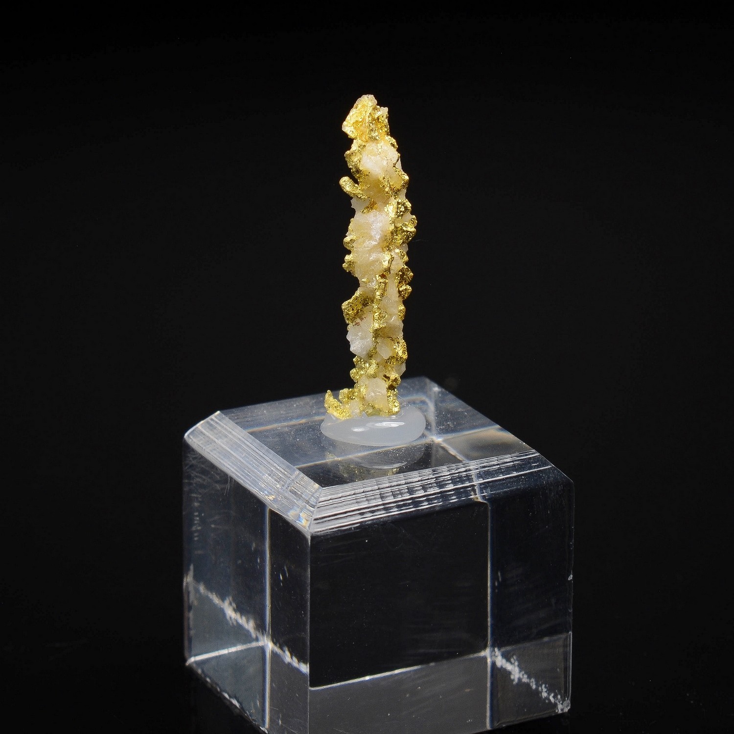 Or cristallisé sur quartz - Aouint Ighoumane, Région de Guelmim-Oued Noun, Maroc