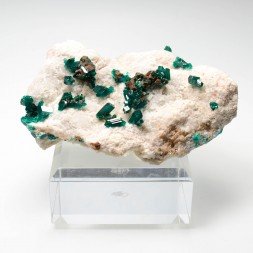 Dioptase sur quartz - Sanda, Mindouli, Congo