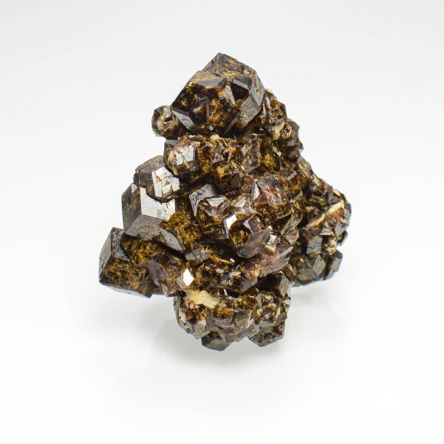Grenat (var. andradite) - Région de Kayes, Mali Grenat (var. andradite) - Région de Kayes, Mali