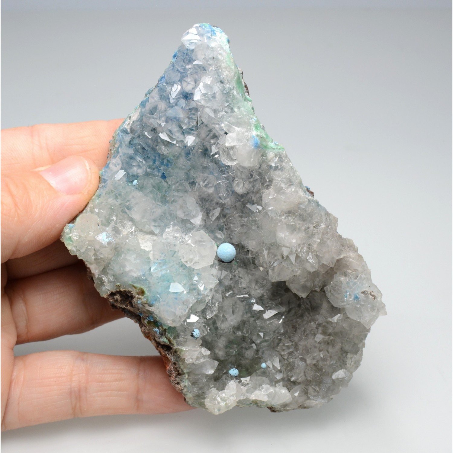 Shattuckite sur quartz - Katanga, RD Congo