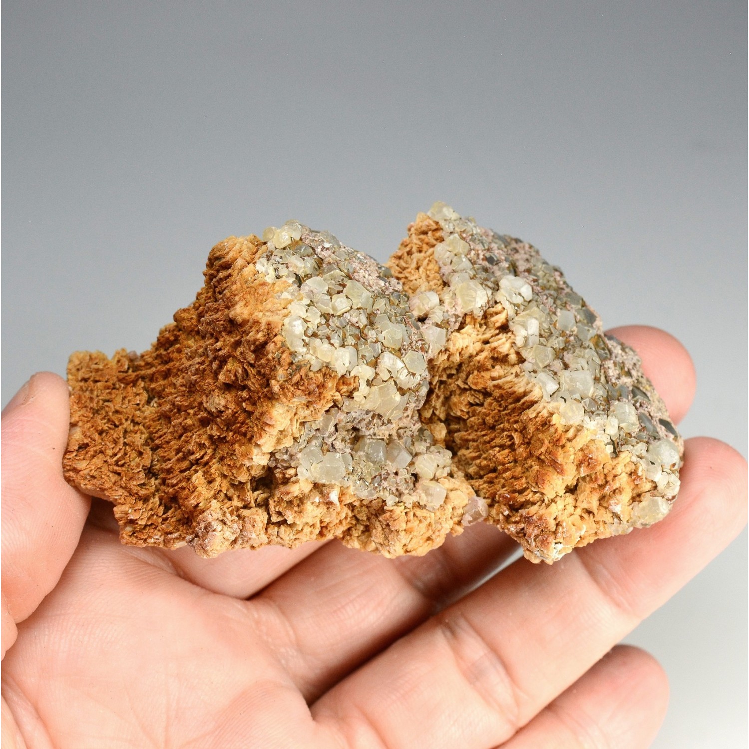 Calcite and ankerite in perimorphosis - Top of the Saint-Jacques vein, Neuenberg, Sainte-Marie-aux-Mines, Haut-Rhin, France