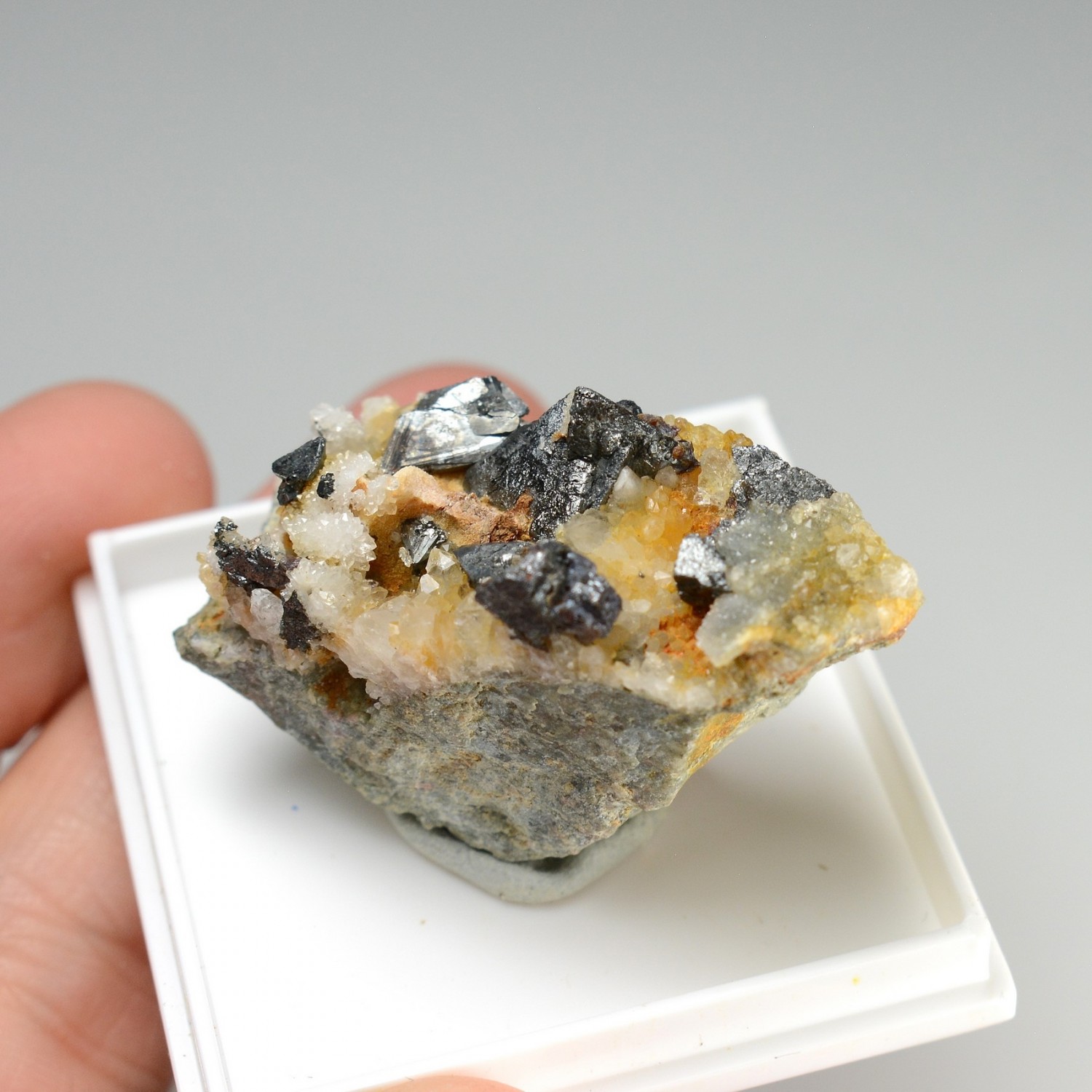 Tetrahedrite and quartz - Saint-Pierre mine, Sainte-Marie-aux-Mines, Haut-Rhin, France