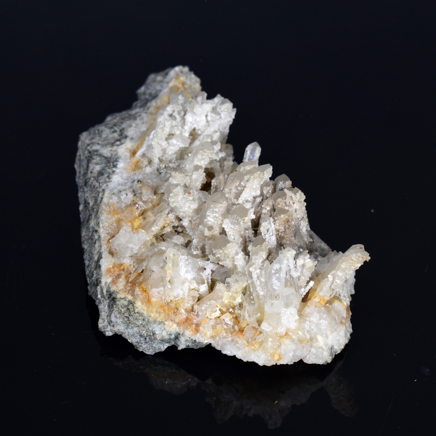 Quartz - Saint-Adrien, Côtes-d'Armor, France