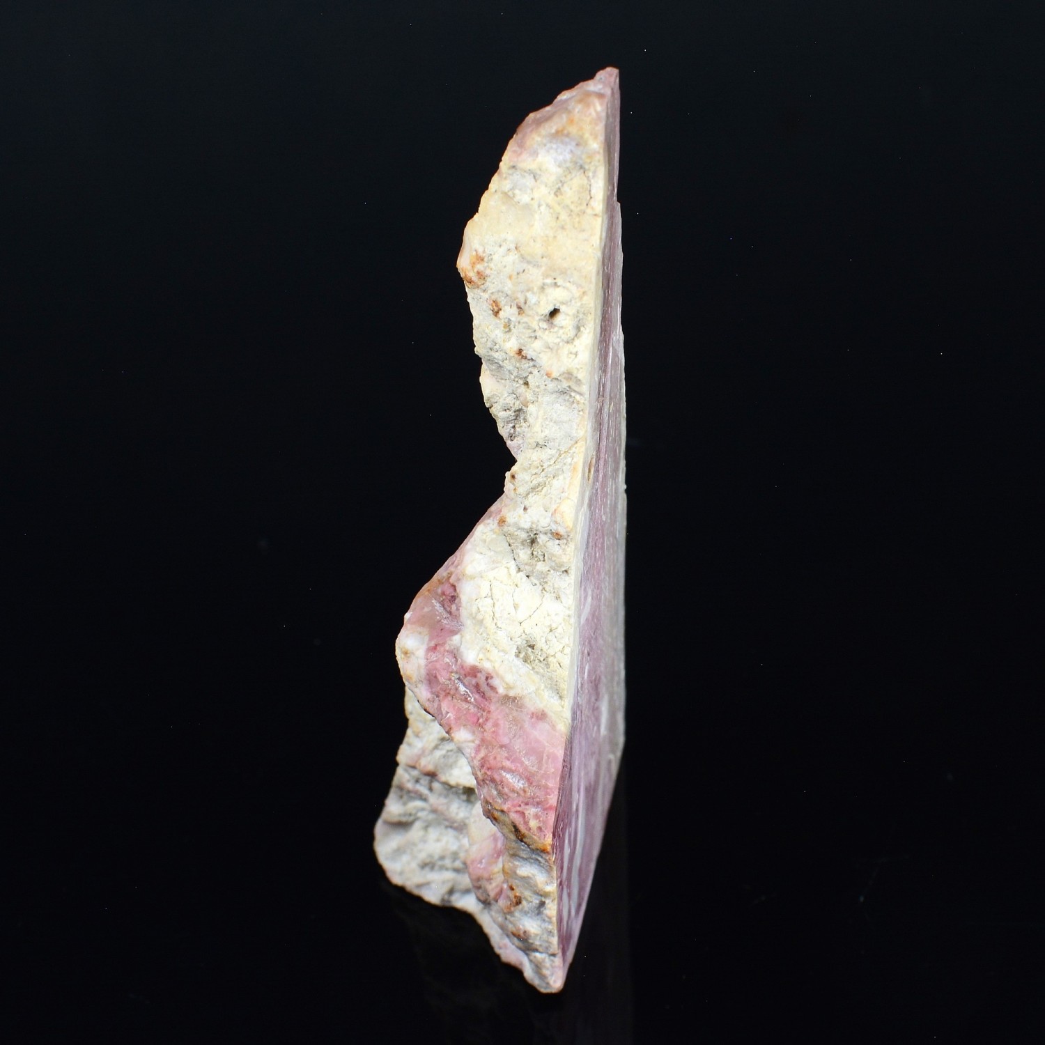 Quincyte (pink opal) - Quincy, Cher, France