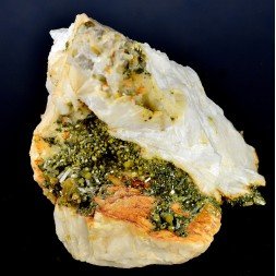 Pyromorphite sur barytine - Mine des Farges, Ussel, Corrèze, France
