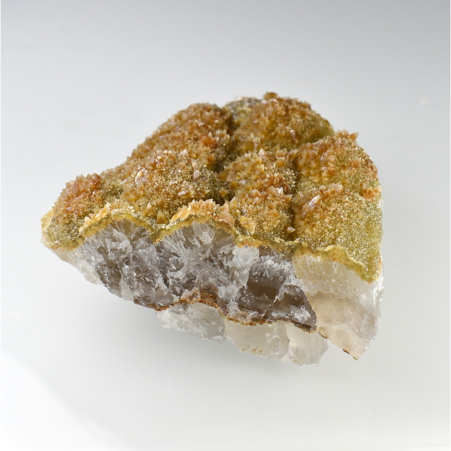 Calcite on sphärosiderite - Laguépie, Tarn-et-Garonne, France.