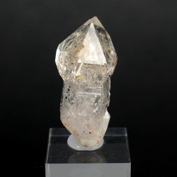 Firefly quartz with petroleum inclusions - Madirobe, Madagascar