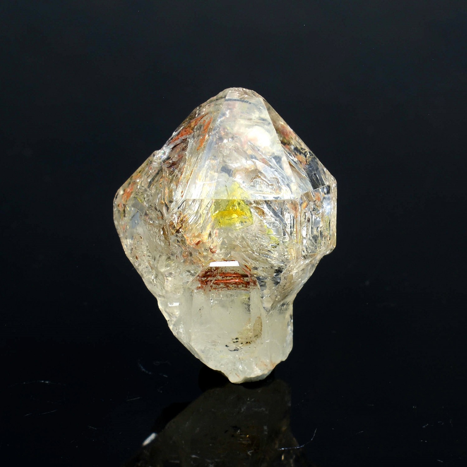 Firefly quartz with petroleum inclusions - Madirobe, Madagascar