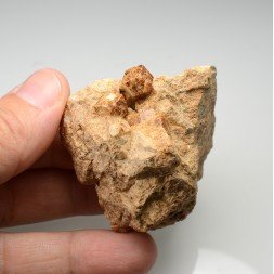 Grenat - Pic de Costabonne, Pyrénées-Orientales, France