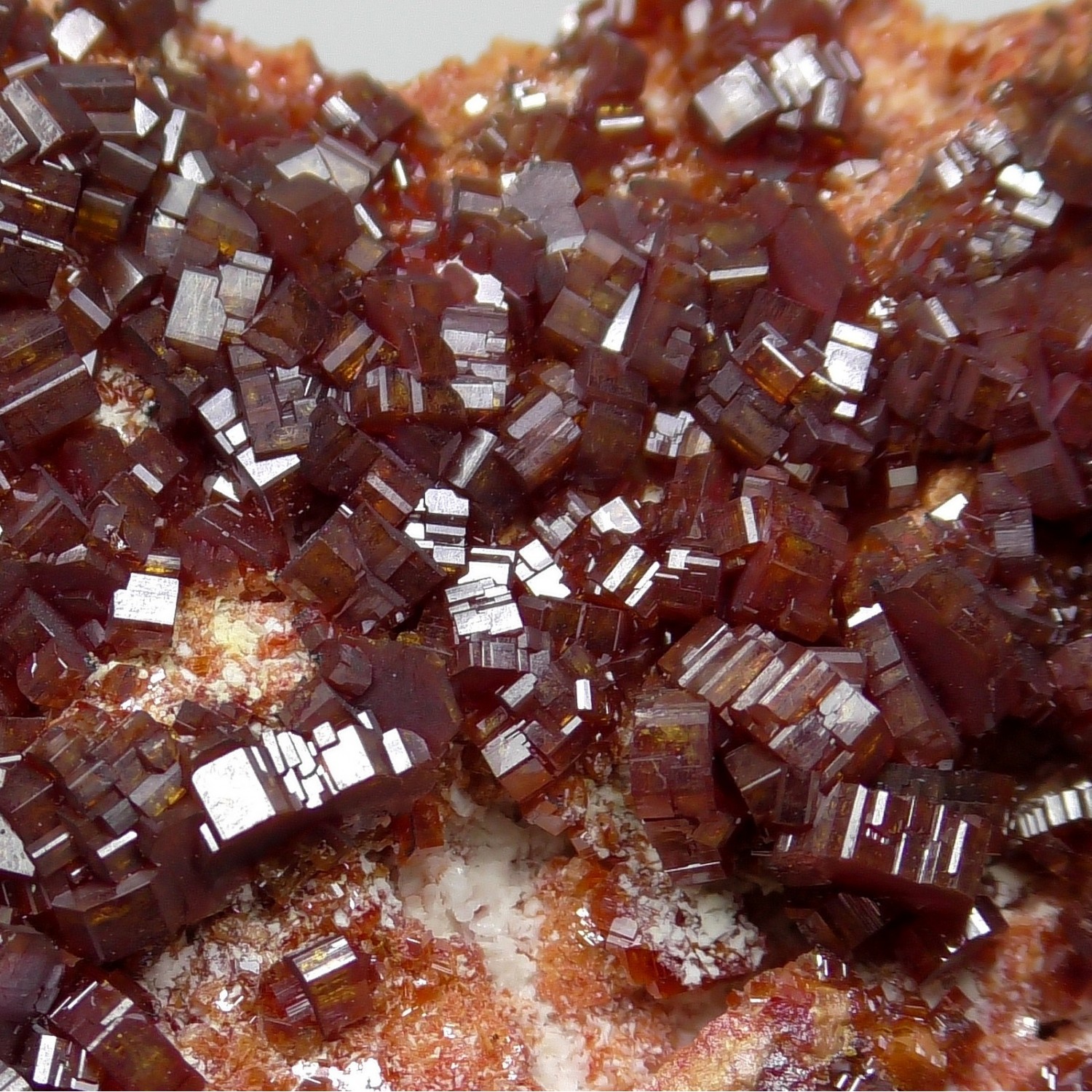 Vanadinite - Mibladen, Maroc