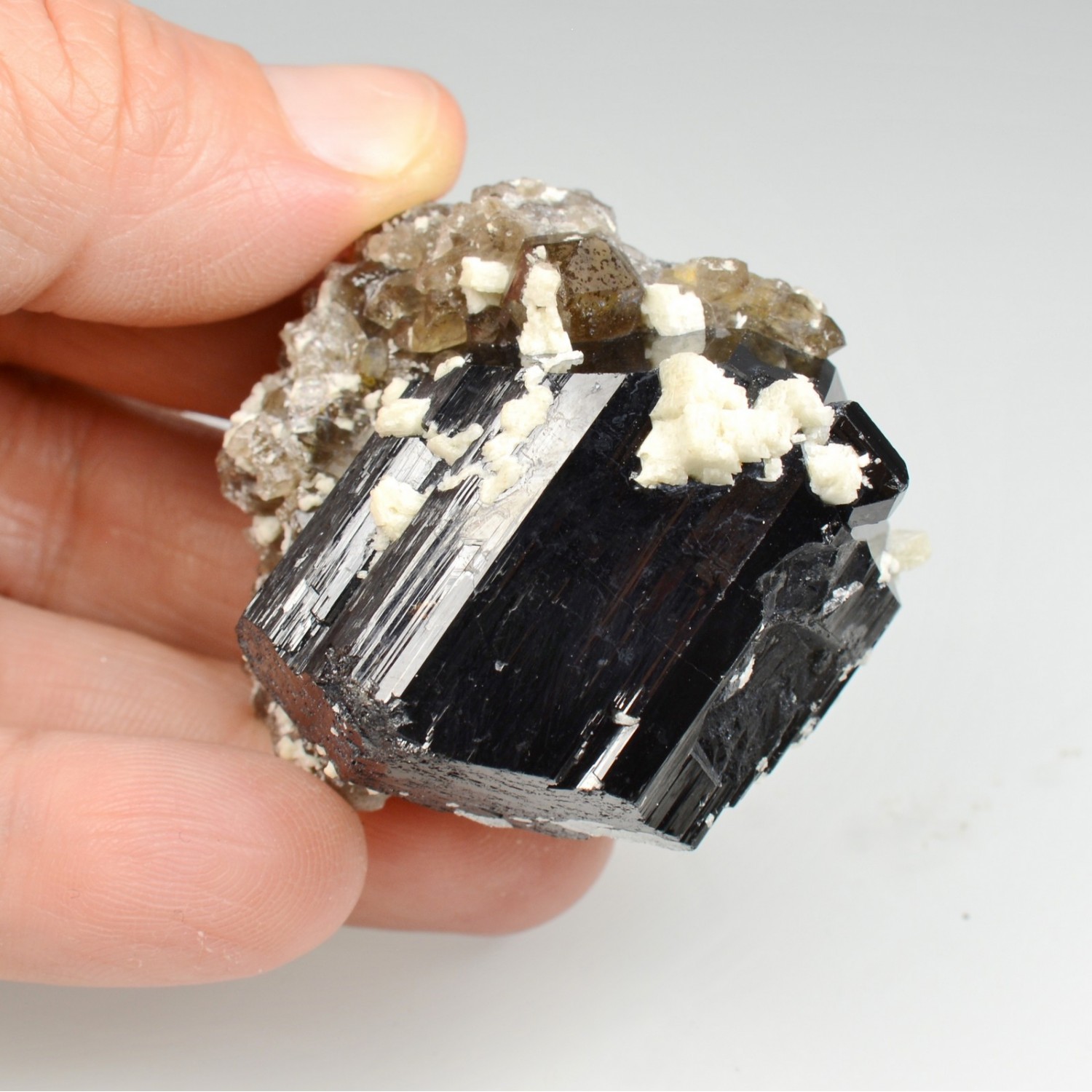 Tourmaline schorl - ERongo mounts, Namibia