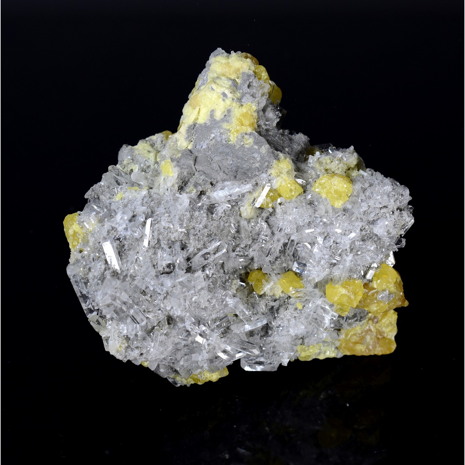 Sulfur and celestine - Caltanisetta, Sicily, Italy