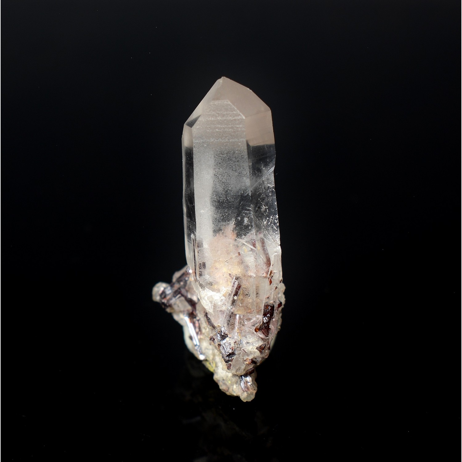 Quartz and rutile - Diamantina, Minas Gerais, Brazil