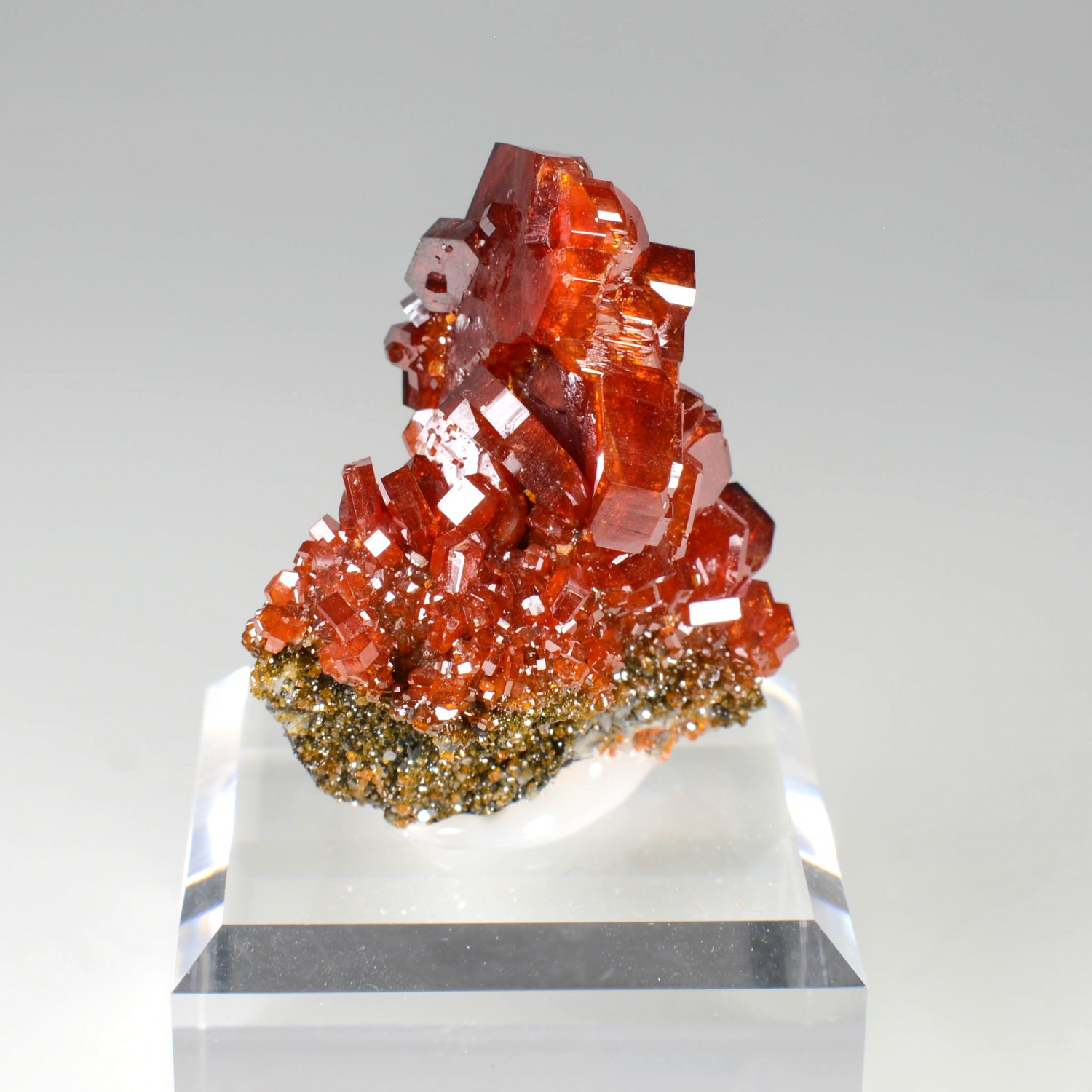 Vanadinite - Disctrict minier de Mibladen, Maroc
