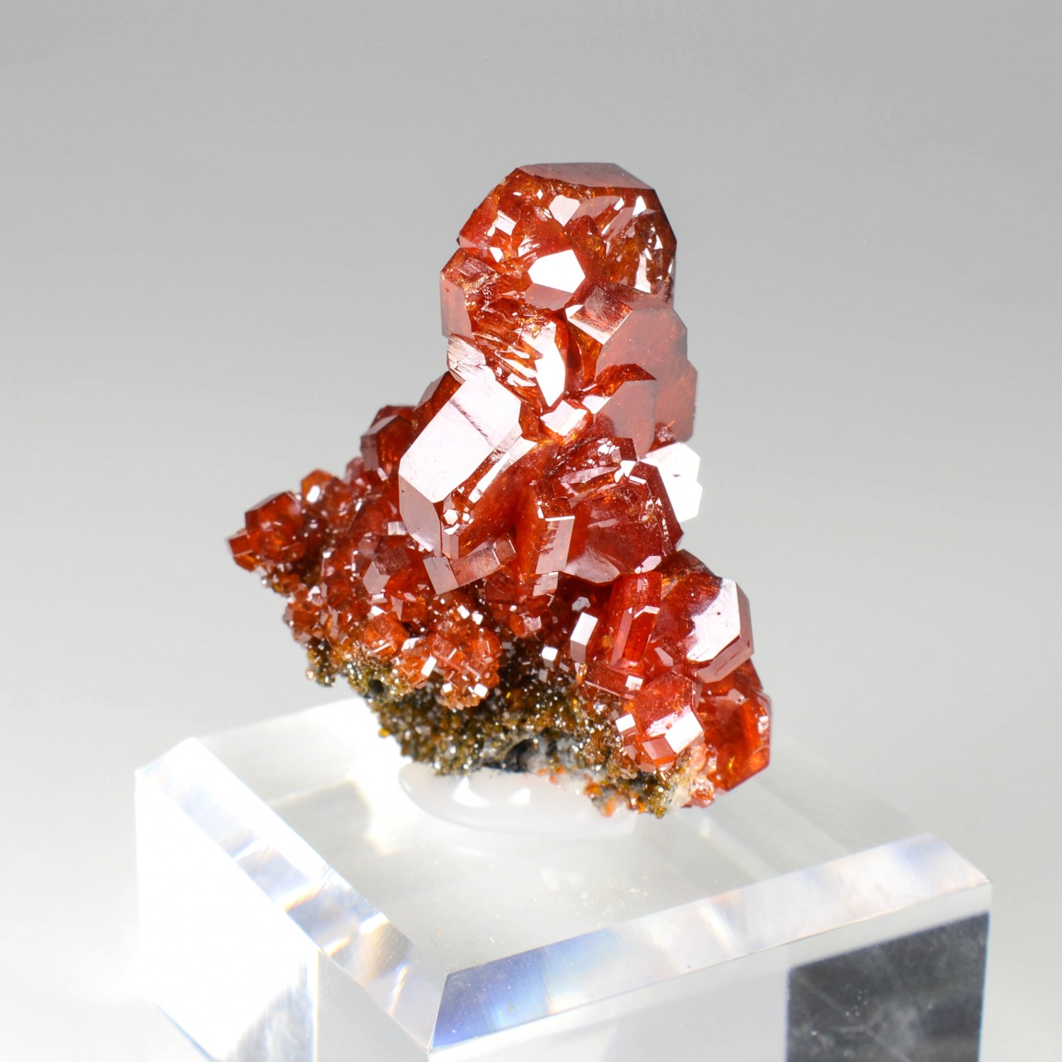Vanadinite - Disctrict minier de Mibladen, Maroc