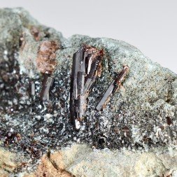 Vésuvianite - Vallée d'Aoste, Italie.