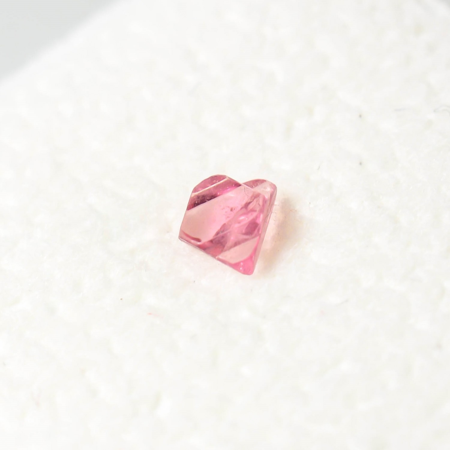 Spinel - Pein Pyit, Mogok, Mandalay Division, Myanmar (Burma)