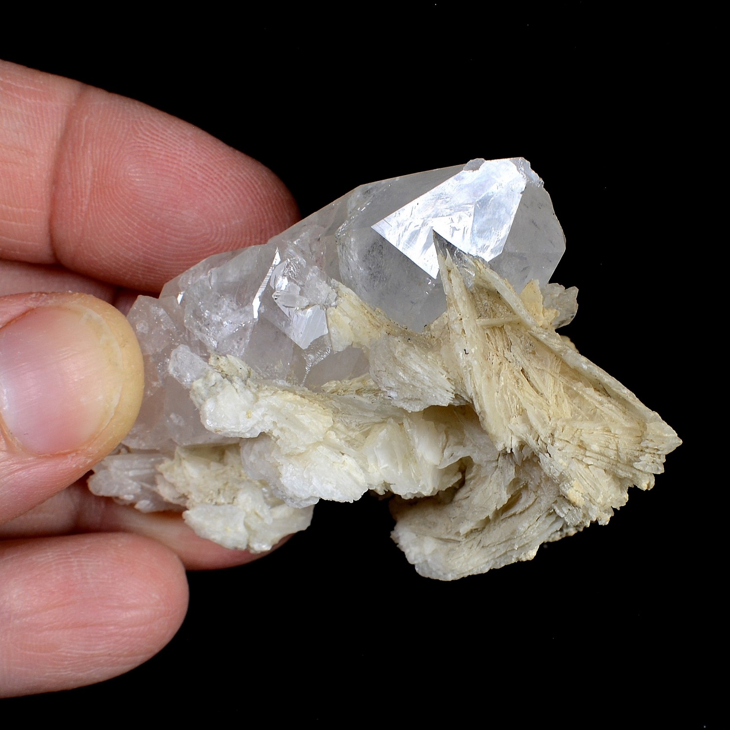 Quartz and calcite - La Table, Isère, France