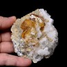 Scheelite, goshenite - Monts Xuebaoding, Pingwu, Sichuan, Chine