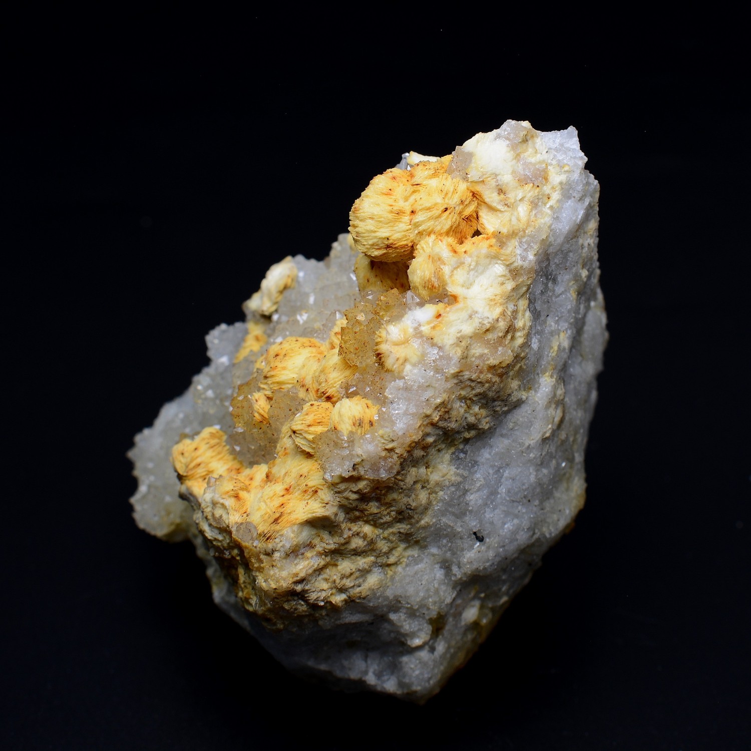 Baryte on quartz - Cuzac, Lot, France