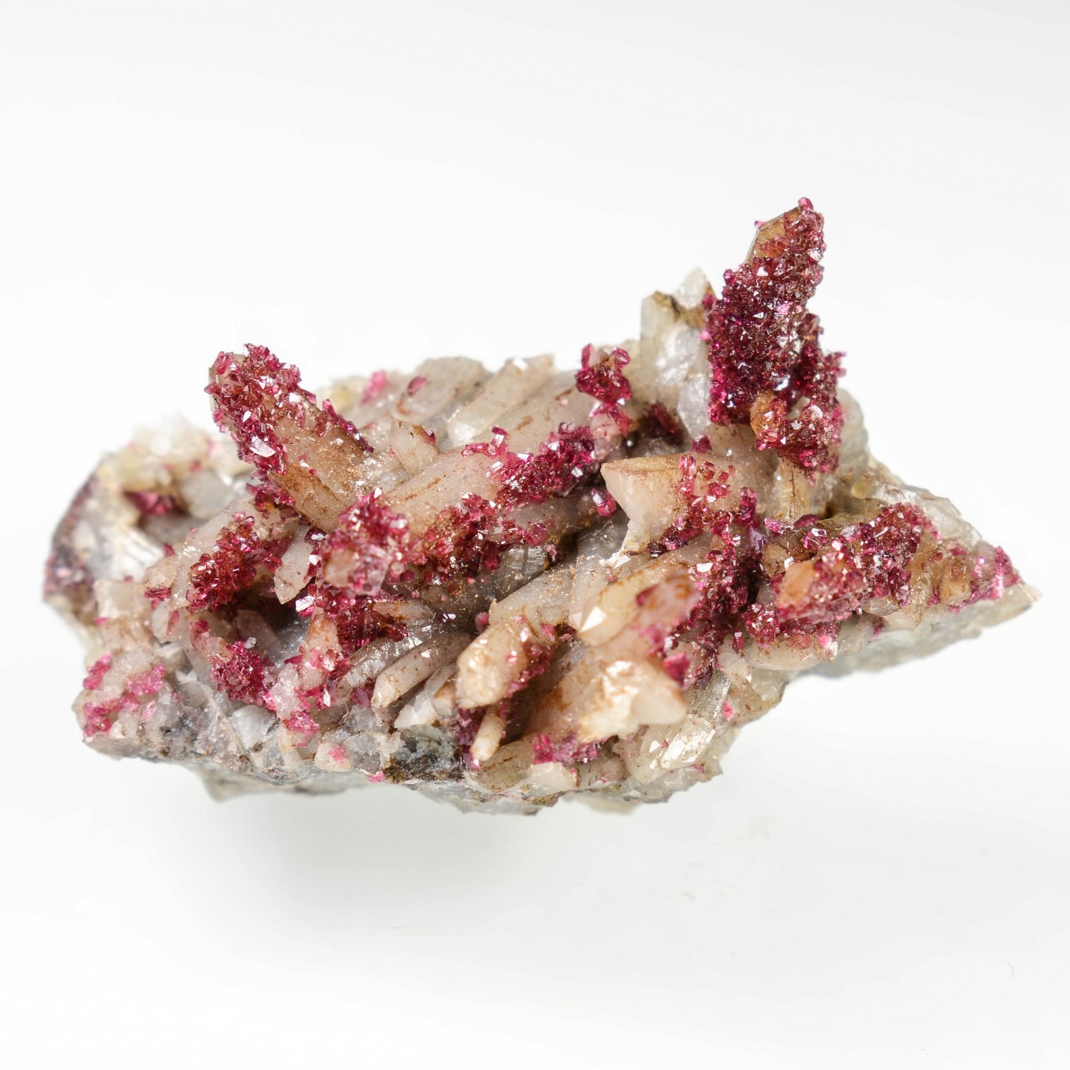 Roselite on quartz - Bou-Azzer district, Morocco