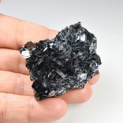 Hématite, fluorine - Face Sud des Droites, massif du Mont-Blanc, Haute-Savoie, France